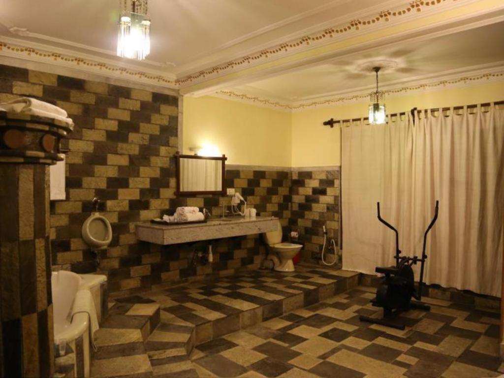 แกรนด์ นอร์ลิง โฮเทลส์ รีสอร์ต Hotel กาฐมาณฑุ ภายนอก รูปภาพ
