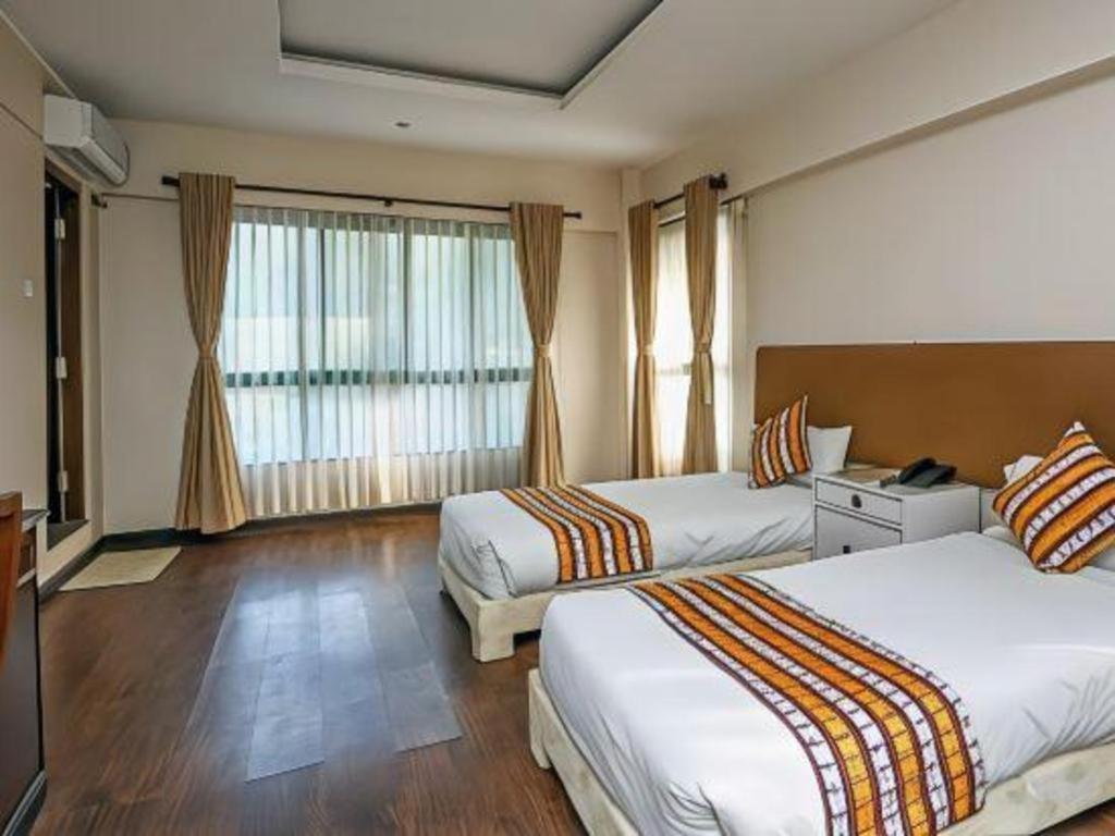 แกรนด์ นอร์ลิง โฮเทลส์ รีสอร์ต Hotel กาฐมาณฑุ ภายนอก รูปภาพ