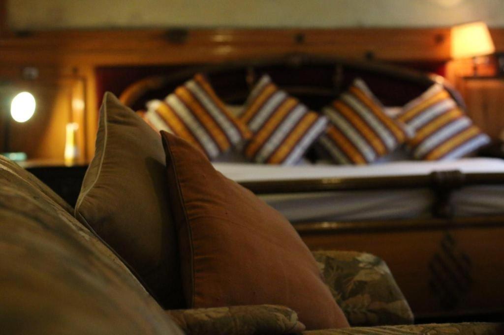 แกรนด์ นอร์ลิง โฮเทลส์ รีสอร์ต Hotel กาฐมาณฑุ ภายนอก รูปภาพ